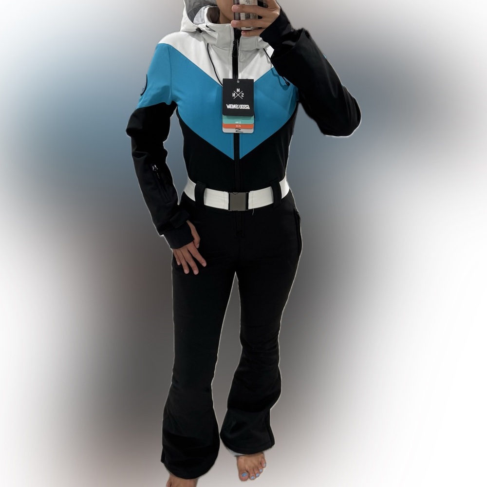 NWT Ski Suit by Gsousnow size S